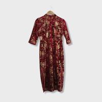 ราคา ชุดกี่เพ้า กี่เพ้ายาวสีแดงเข้ม มือสอง (22518907708)