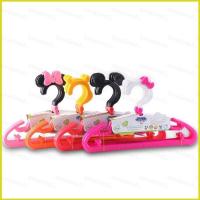 ราคา SY3 5PCS Hello Kitty Mickey Minnie Winnie เด็กการ์ตูนไม้แขวนเสื้อพลาสติกเด็กน่ารักกางเกงแข็งชั้นวาง YS3 (57853104771)