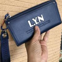 ราคา กระป๋าตังlynมือ2สภาพดีใหม่มาก แท้100% (5101286641)