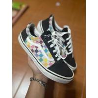 ราคา Vans ไซร้ 35/22 มือสองของแท้ (26035204932)