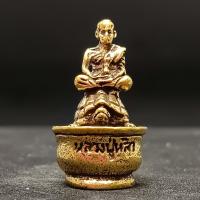 ราคา รูปหล่อลอยองค์ หลวงปู่หลิว ขี่เต่านั่งพาน เนื้อทองเหลืองผสมมวลสาร ขนาด 3 ซม. (25670028067)