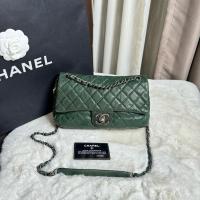 ราคา Good con‼️ Chanel easy flap bag 10” caviar holo 16 สี dark green สภาพดีค่า มีรอยใช้งานบ้าง ขอบมุมดี หนังทรงโอเคนะคะ ใบนี (25014728960)