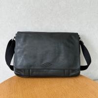 ราคา FOSSIL หนังแท้สีดำ สภาพสวย [Used] (22280825091)