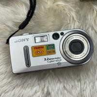 ราคา กล้องดิจิตอลเก่า Sony Cybershot DSC-P7 (24876646359)