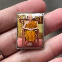 ราคา ล็อกเก็ต อัศวินหลวงพ่อเกษม ภาพสี หลังอลูมิเนียม สร้าง111องค์ ปี2565 (22278645042)