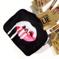 ราคา Kylie Birthday Edition Makeup Bag (66928671)
