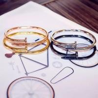 ราคา พร้อมส่ง กำไลข้อมือตะปู สไตล์คาเทียร์ (2633652778)