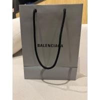 ราคา ถุงกระดาษBalenciagaสภาพใหม่ไม่มีรอยยับเหมาะใส่กระเป๋าสตางค์ใบเล็ก (27936110772)