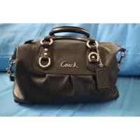 ราคา COACH bag USED LIKE NEW (99946966)