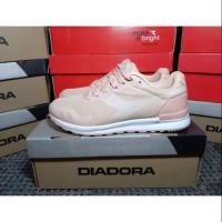 ราคา Original Diadora รองเท้าผ้าใบลําลอง (8029106298)