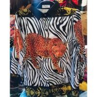 ราคา เสื้อเชิ้ตแขนยาวลายปริ้นสไตส์Versace vintage อก44 (6141596508)