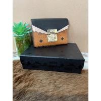 ราคา New✨ MCM Patricia Trifold Wallet in Color Block Leather Black (8112449549)