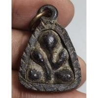 ราคา พระปิดตามวลสารเก่ามากๆเลี่ยมโบราณดูแล้วชอบจัดนะครับ (29775883506)