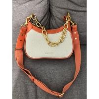 ราคา Charles & Keith ไม่มีตำหนิ (25147957842)