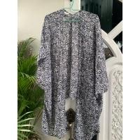 ราคา เสื้อคลุมผ้าชีฟองแฟชั่นหน้าสั้นหลังยาว (27352435900)