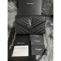 ราคา ❌SOLD❌Ysl woc7.5 y.22 สวยกริบ (21133153363)