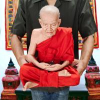 ราคา NMT8 หลวงปู่ทวด เหยียบน้ำทะเลจืด วัดช้างให้ หน้าตัก9นิ้ว งานเรซิ่นไฟเบอร์หุ่นขี้ผึ้งเสมือนจริงห่มจีวรติดเกศา (20882147092)