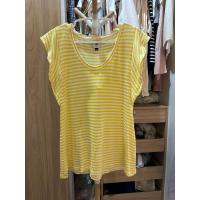 ราคา เสื้อยืดลายขวาง ขาว-เหลือง แบรนด์ Cabi อก36-38 ผ้าดี สภาพดี ไม่มีตำหนิ (26753083239)