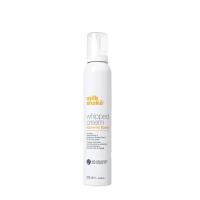 ราคา Milk Shake whipped cream (วิปครีม บำรุงผม) 200 ml. ของแท้100% พร้อมส่ง✅ (29007465763)
