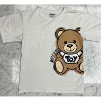 ราคา เสื้อยืดMoschinoไซต์14ปีรอบอก35นิ้วความยาว23.5นิ้วมือสองสภาพ65%ของแท้ (28005139423)