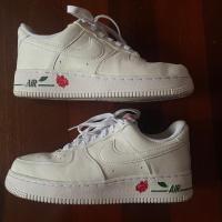 ราคา NIKE AIR FORCE 1’07 LX (rose white/unisex) มือสองสภาพดี (20383404957)