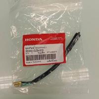 ราคา ชุดสวิทช์ไฟเบรคหน้า Wave125i ปี2004 Wave100 Click110 Wave110i ปี2009-2022 แท้ศูนย์ HONDA 35340-GZ9-003 (47353180646)