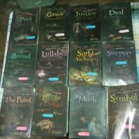 ราคา นิยาย​ผี / โซฟา / Deathly Zodiac / หนังสือ​สภาพ​เช่า (12651761780)