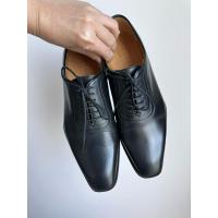 ราคา Gucci Lace-Up Shoes Size 5 เหมาะกับเท้ายาว 26 ซม ค่ะ ใส่ไปงานครัังเดียวค่ะ ตำหนิรอยหินสะกิดนิ๊ดดดดดเดียว ส้นยังเต็มเป๊ะ (26779784451)