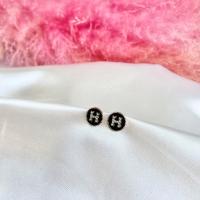 ราคา ต่างหูเงินแท้ ต่างหูเรซิ่นสีดำ ทรงกลม แต่งตัวเอ็ช H เดินตัวอักษรด้วยเพชร ต่างหูเพชร ต่างหูแฟชั่น ต่างหูเกาหลี (7174654854)