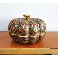 ราคา ฟักทองเบญจรงค์ ชามเบญจรงค์ มือสอง สภาพดี ไม่มีรอยแตกร้าว ใส่อะไรก็เป็นเงินเป็นทอง (12225731683)