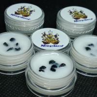 ราคา สีผึ้งนิลพัท.ใส่แร่นิลอยู่ยงคงชาตรี.คงเขี้ยว.คงงา.คงวิชากันอาวุธคุญไสย์. (10293189173)