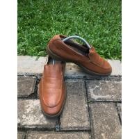 ราคา รองเท้าหนัง Original Clarks มือสอง (27487912840)