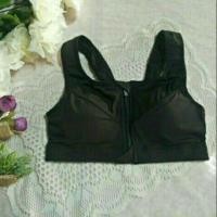 ราคา ลดราคาพิเศษSportbraสีดำ มีซิป มีตะขอหลัง มี M,L (4617551963)