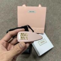 ราคา Miu Miu Hairpins สำหรับตกแต่งทรงผมหน้าผากและBangs เครื่องประดับผมสไตล์น่ารัก (41976755619)