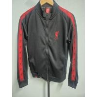ราคา เสื้อแจ็คเก็ตวอร์มลิเวอร์พูล (LFC track jacket)สีดำSize:M (48755646940)