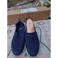 ราคา Fila slipon ของแท้มือสอง (24270583520)