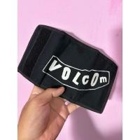 ราคา กระเป๋าสตางค์ volcom ตำหนิพลาสติกด้านในแตก(ไม่เคยใช้งานเก็บ) (41723016674)