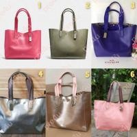 ราคา COACH DERBY TOTE IN PEBBLE LEATHER (6580159825)