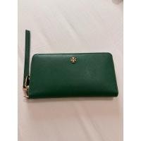 ราคา Tory Burch Emerson Zip Continental Wristlet Wallet กระเป๋าสตางค์ผู้หญิง หนังซาเฟียโน แบบซิปรอ (26624604007)