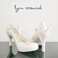 ราคา [NEW] ✨ รองเท้า Lyn around #รองเท้าส้นสูง รองเท้าสีขาว รองเท้าออกงาน (3446772279)