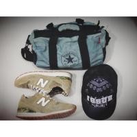 ราคา กระเป๋า Converse สีเขียว มือสอง สภาพดี (40695362)