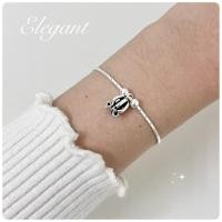 ราคา ร้านฮักเงินน่านพร้อมจัดส่งฟรี เครื่องประดับแบรนด์ไทย สร้อยข้อมือดอกรักเงินแท้ 92.5% เส้นเล็ก น่ารัก รมดำขัดเงา สวย ดูดี (44756012195)