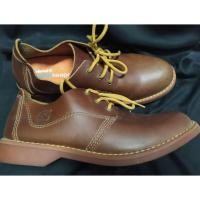 ราคา รองเท้า timberland earth มือสอง ของแท้ ไซส์7 (40)สีน้ำตาลแดง สภาพ95% (25386342733)