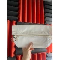 ราคา กระเป๋าเครื่องสำอาง Clarins กระเป๋าเปล่า สีขาว (25027639634)