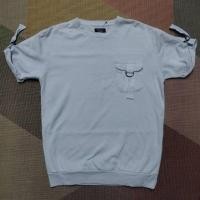 ราคา เสื้อยืด Zara size M รอบอก 44" มือสอง สภาพดี (29361608733)