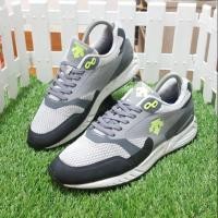 ราคา รองเท้า DESCENTE มือสอง เพื่อสุขภาพ size 40 ยาว 25.5 ซม นุ่มเบา สบายเท้า (5217968444)