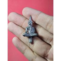 ราคา 01005 พระยอดธง หลวงพ่อคูณ วัดบ้านไร่ รุ่นเสาร์ 5 ปี 2000 เนื้อตะกั่ว (25088214936)