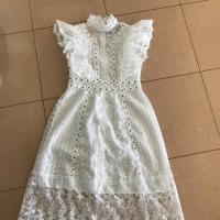 ราคา เดรสยาวลูกไม้สีขาวงานป้าย (5413630346)