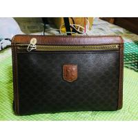 ราคา Sale กระเป๋าทรงคลัทช์มือสอง แบรนด์ Celine(เซลีน) แท้100% (1872695726)