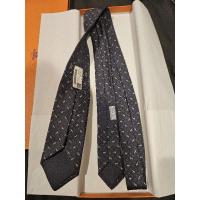 ราคา hermes ties in grey very cute (29409873898)